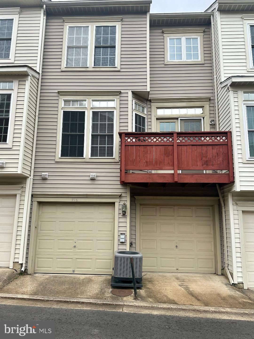 SUMMERS GROVE - Residential Lease