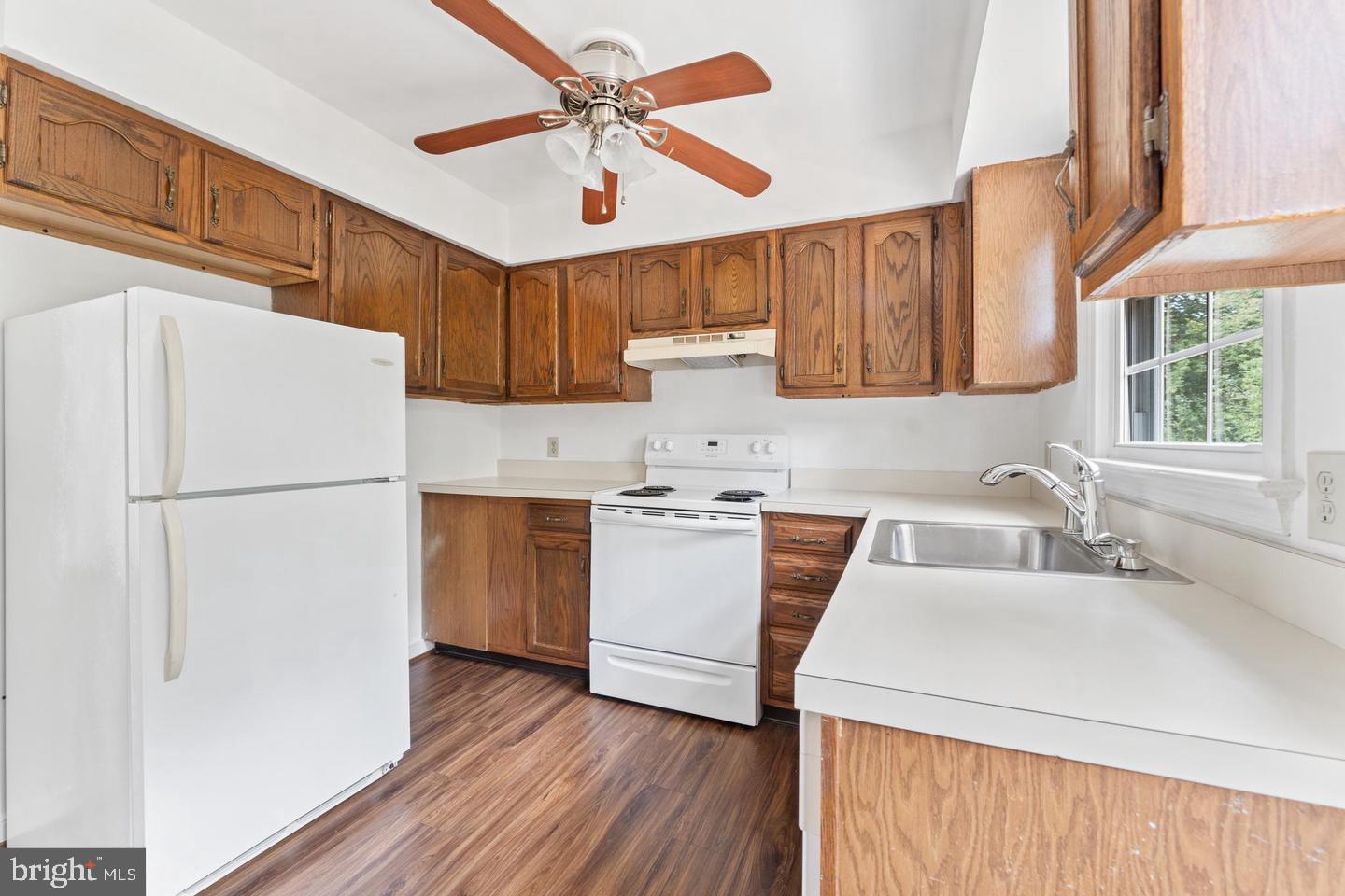 MILL GARDEN - Residential Lease