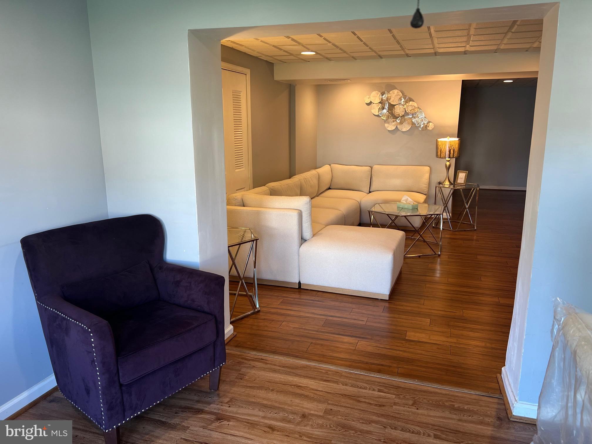 BROOKFIELD - Residential Lease