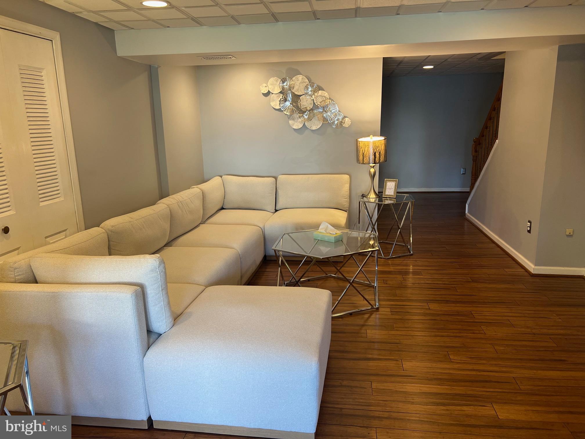 BROOKFIELD - Residential Lease