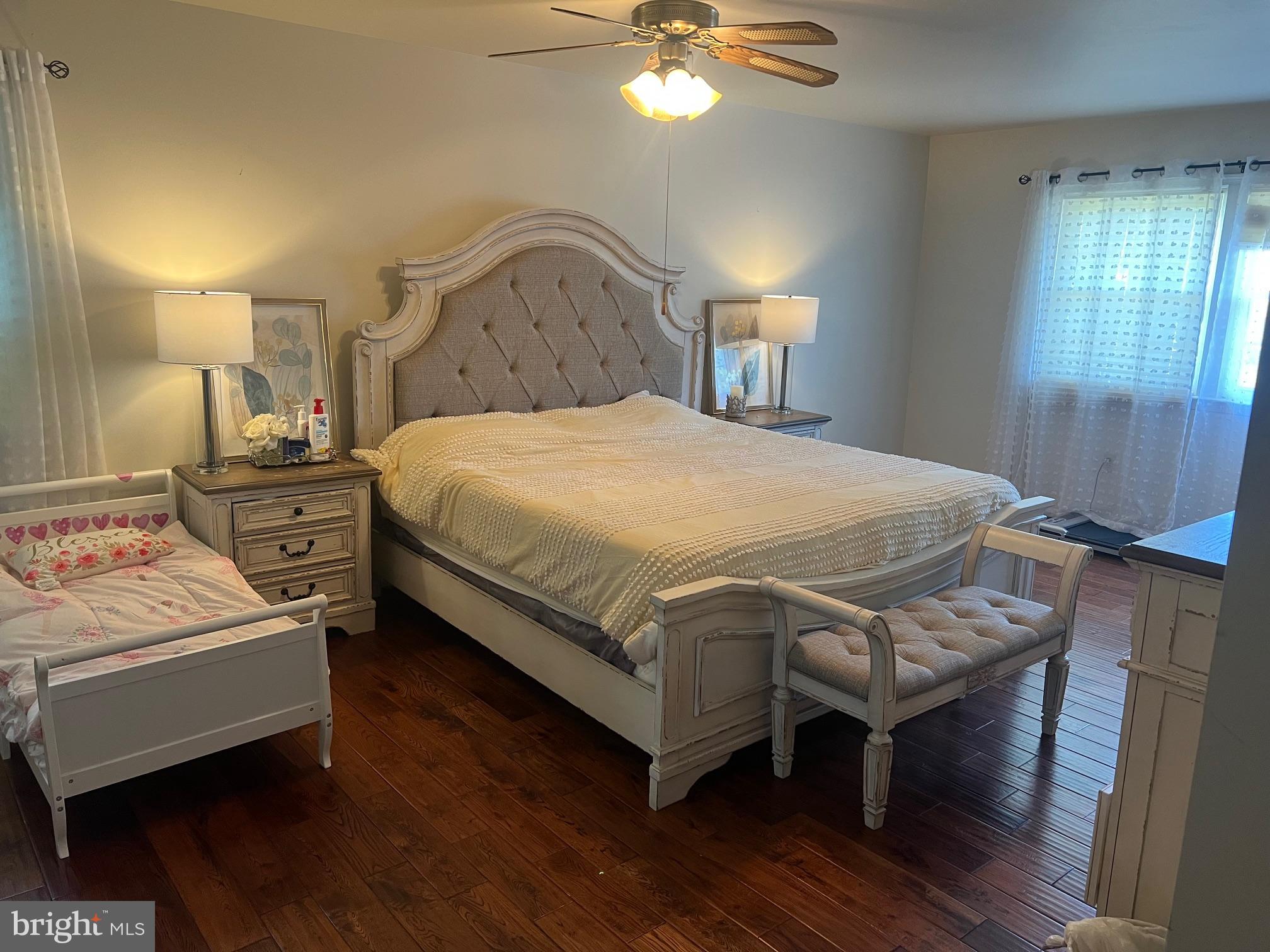 BROOKFIELD - Residential Lease
