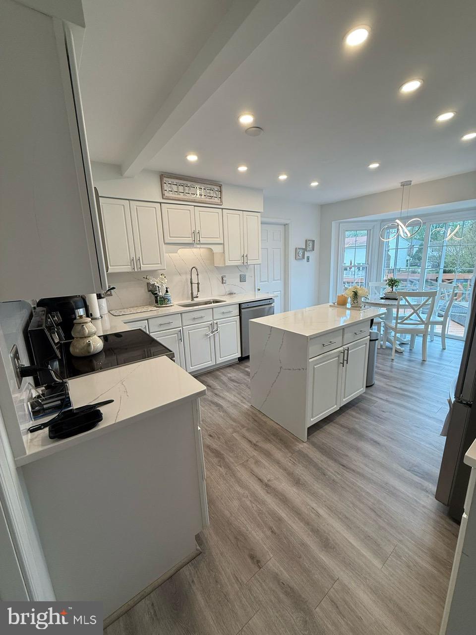 BROOKFIELD - Residential Lease