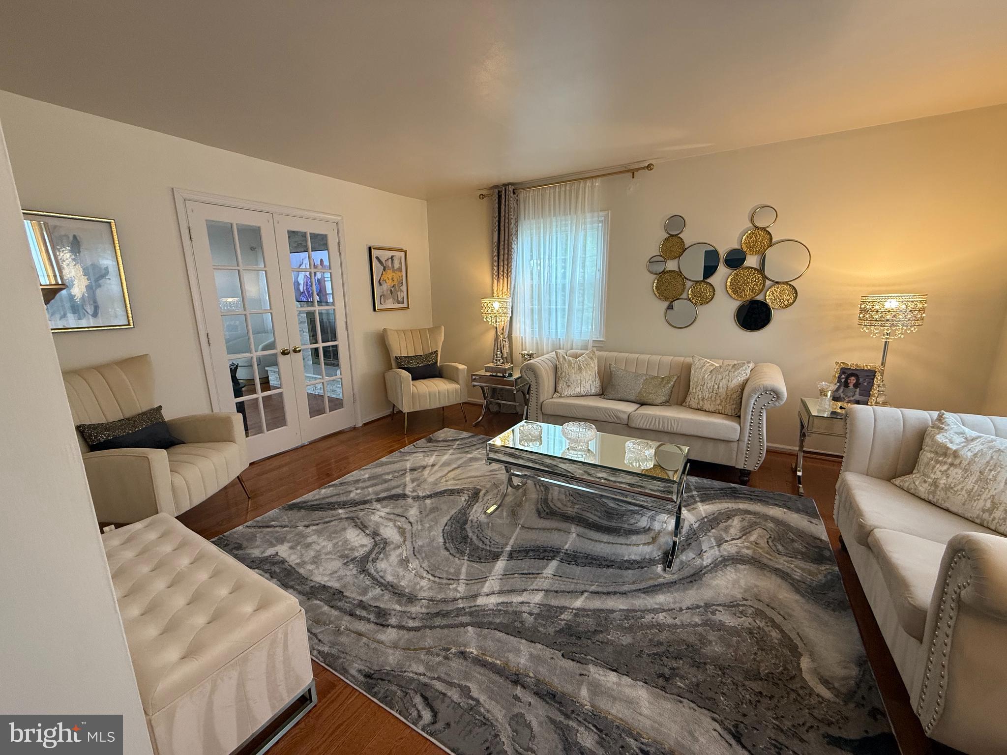 BROOKFIELD - Residential Lease