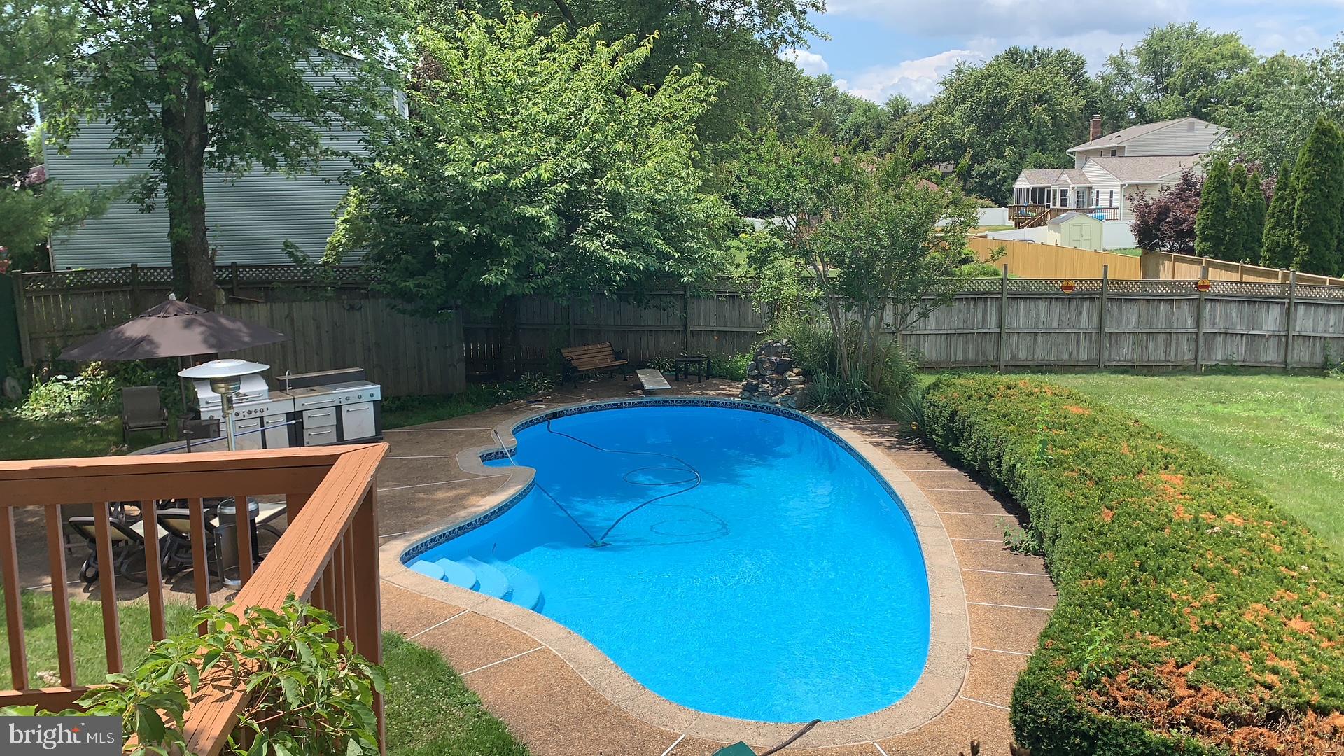 BROOKFIELD - Residential Lease