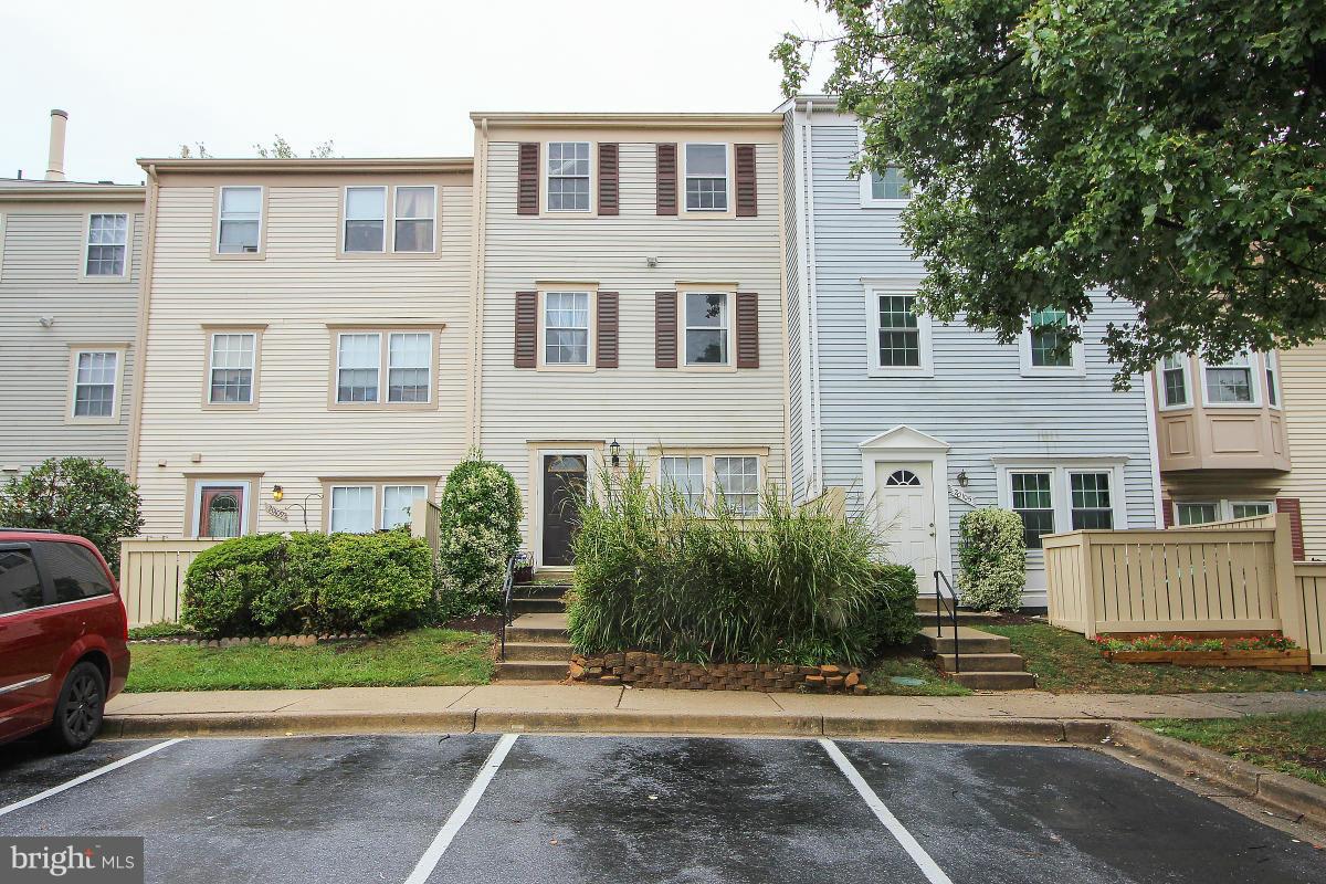 GREENFIELDS - Residential