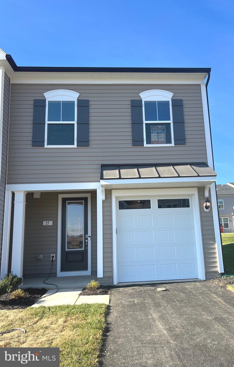 KING'S CROSSING - Residential Lease