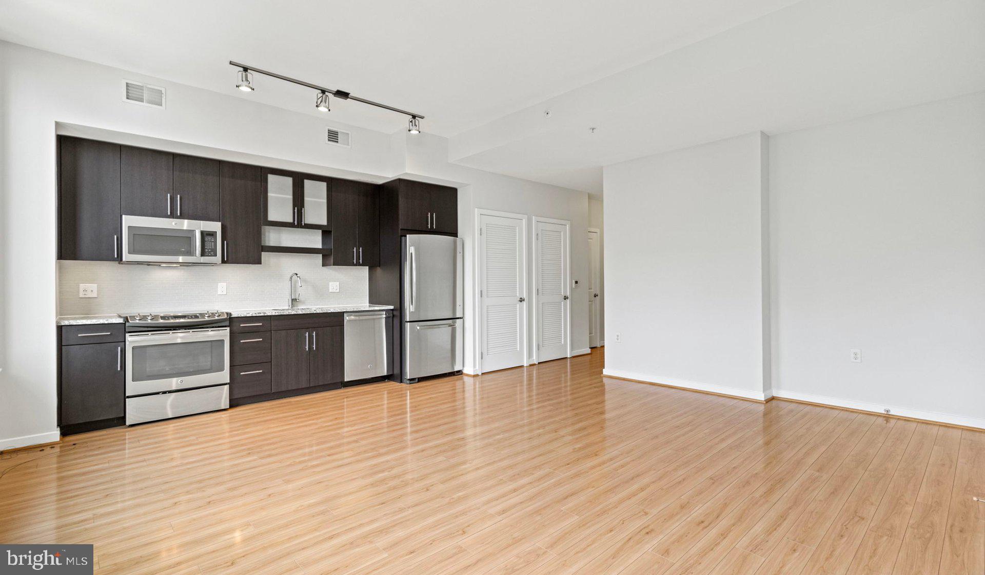 BETHESDA - Residential Lease