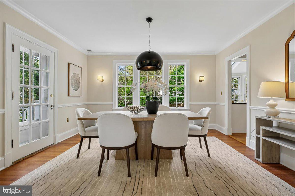 CHEVY CHASE - Residential