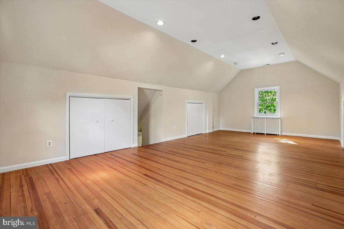 CHEVY CHASE - Residential