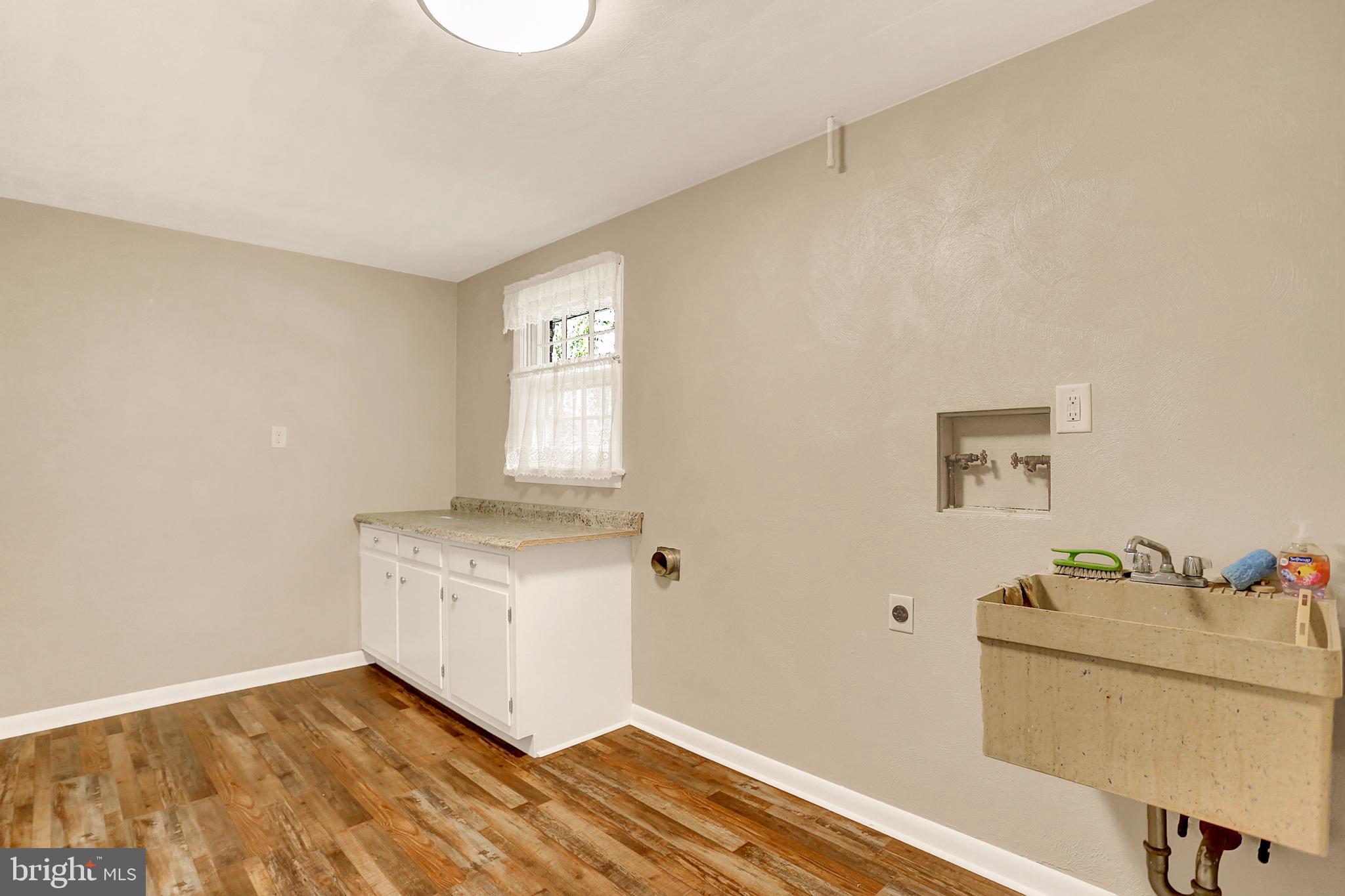 HILLCROFT - Residential