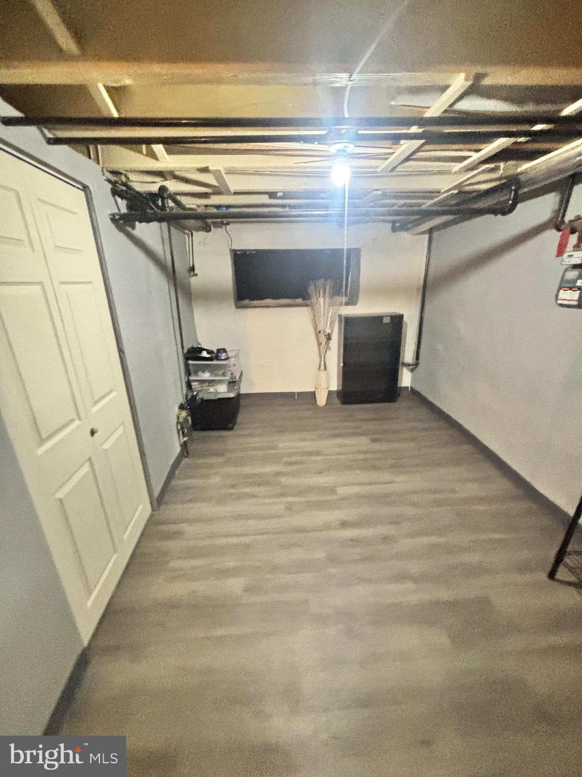 EAST OAK LANE - Residential