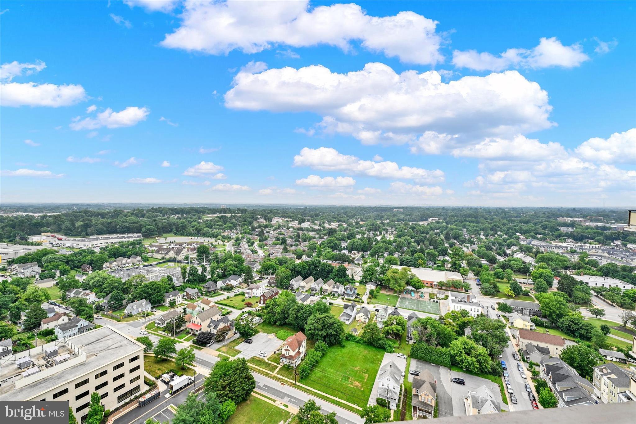 RIDGELY TOWSON CENTER - Residential