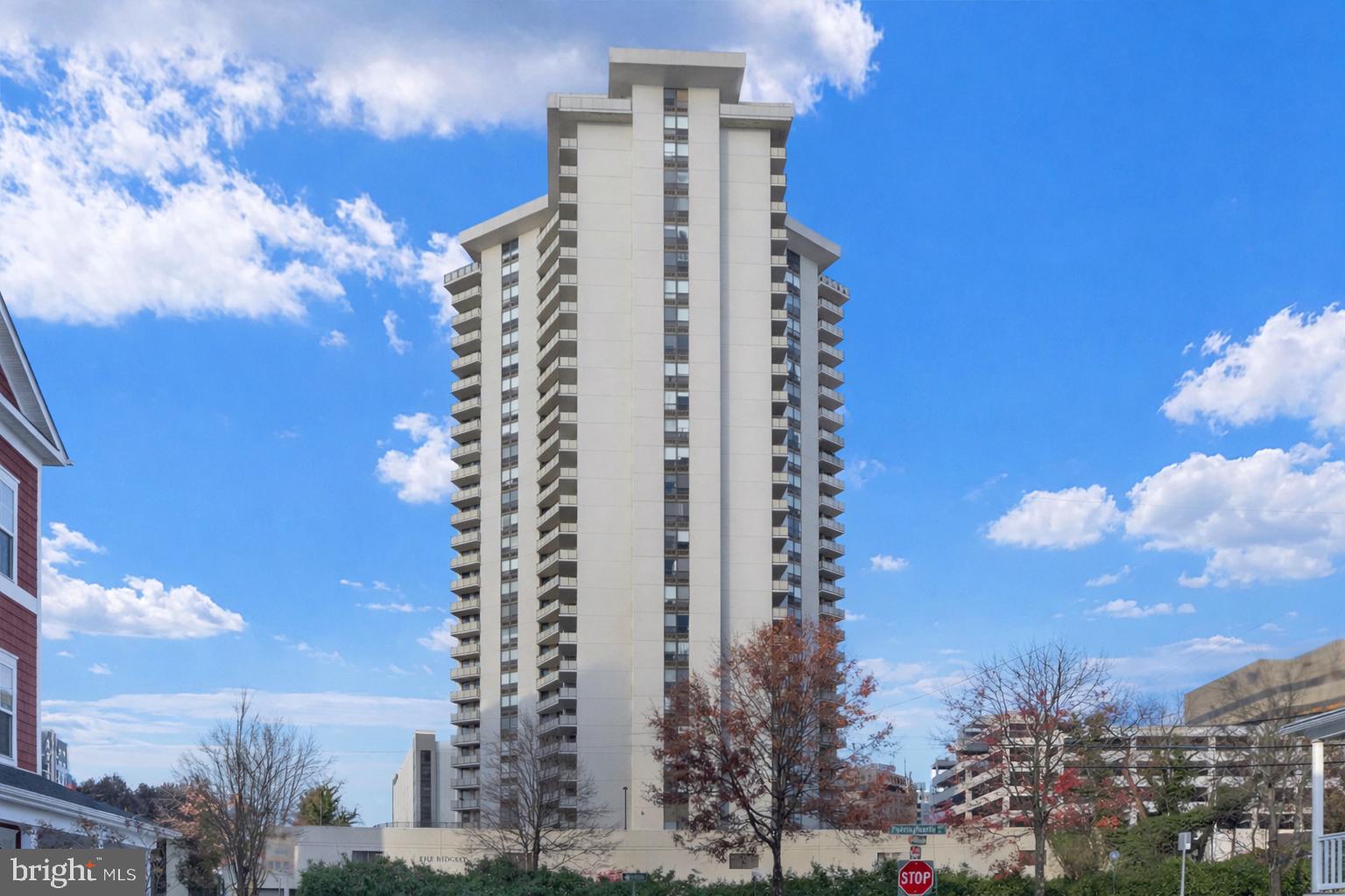 RIDGELY TOWSON CENTER - Residential