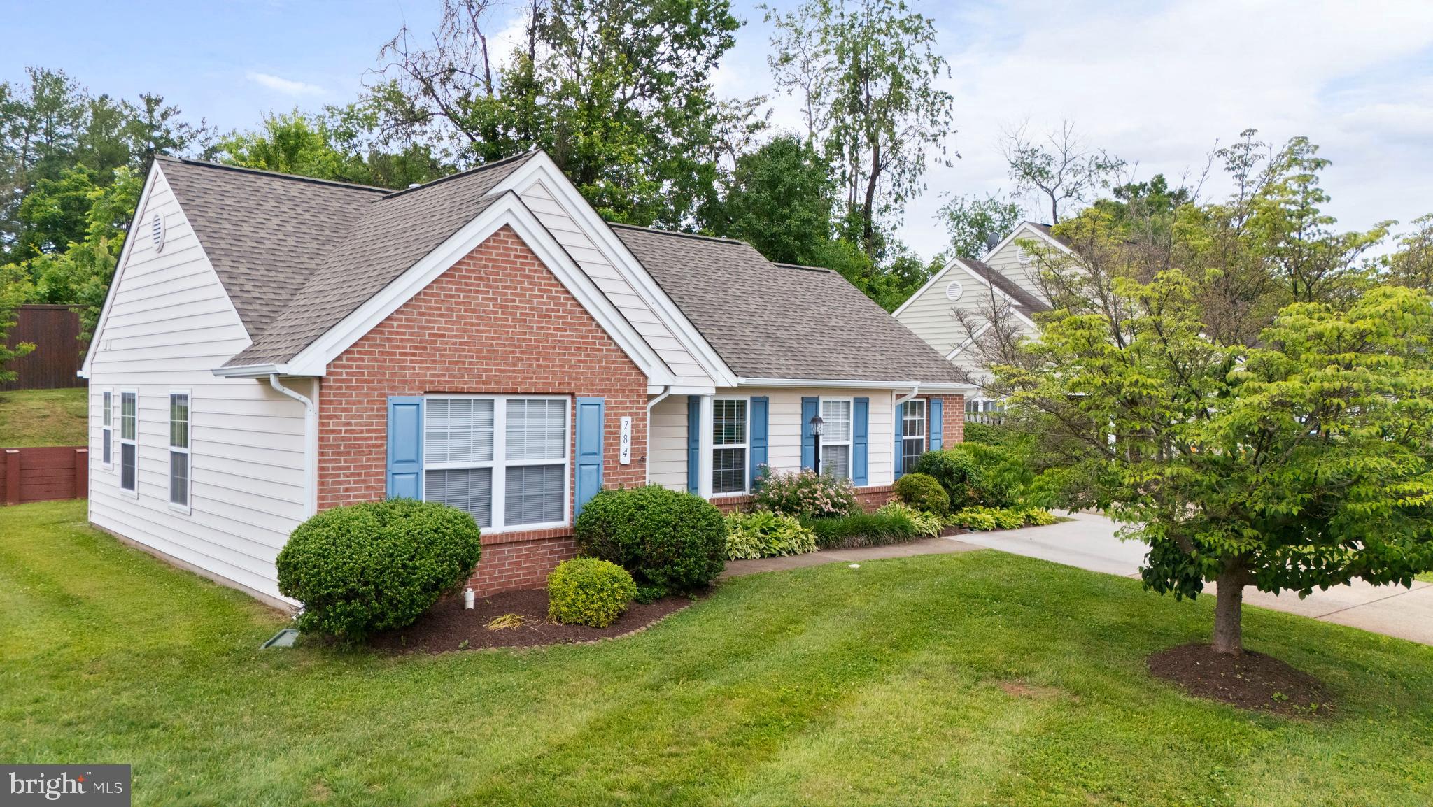 SOUTHRIDGE VILLAGE HOMES - Residential