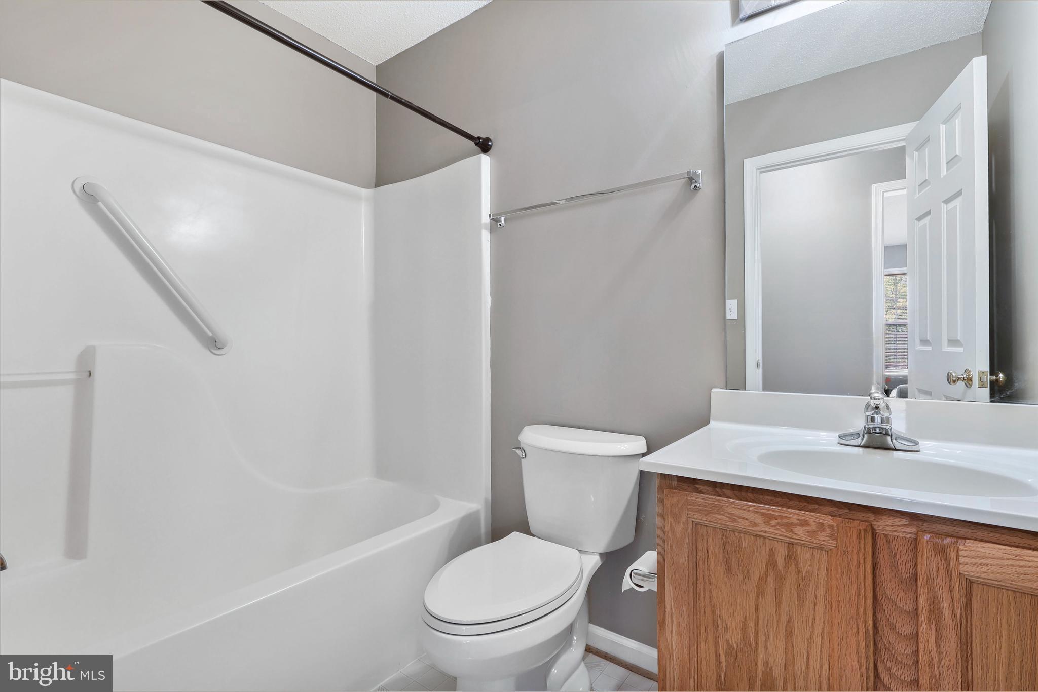 SOUTHRIDGE VILLAGE HOMES - Residential