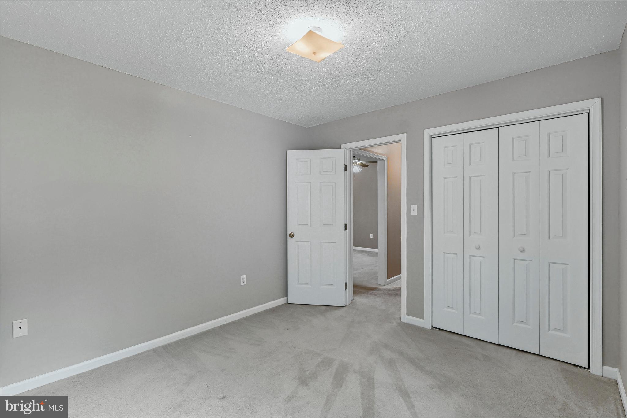 SOUTHRIDGE VILLAGE HOMES - Residential