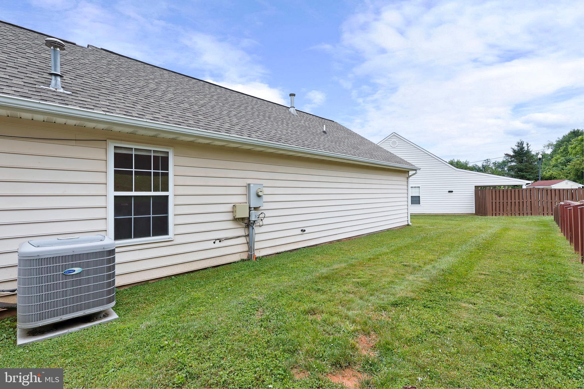 SOUTHRIDGE VILLAGE HOMES - Residential