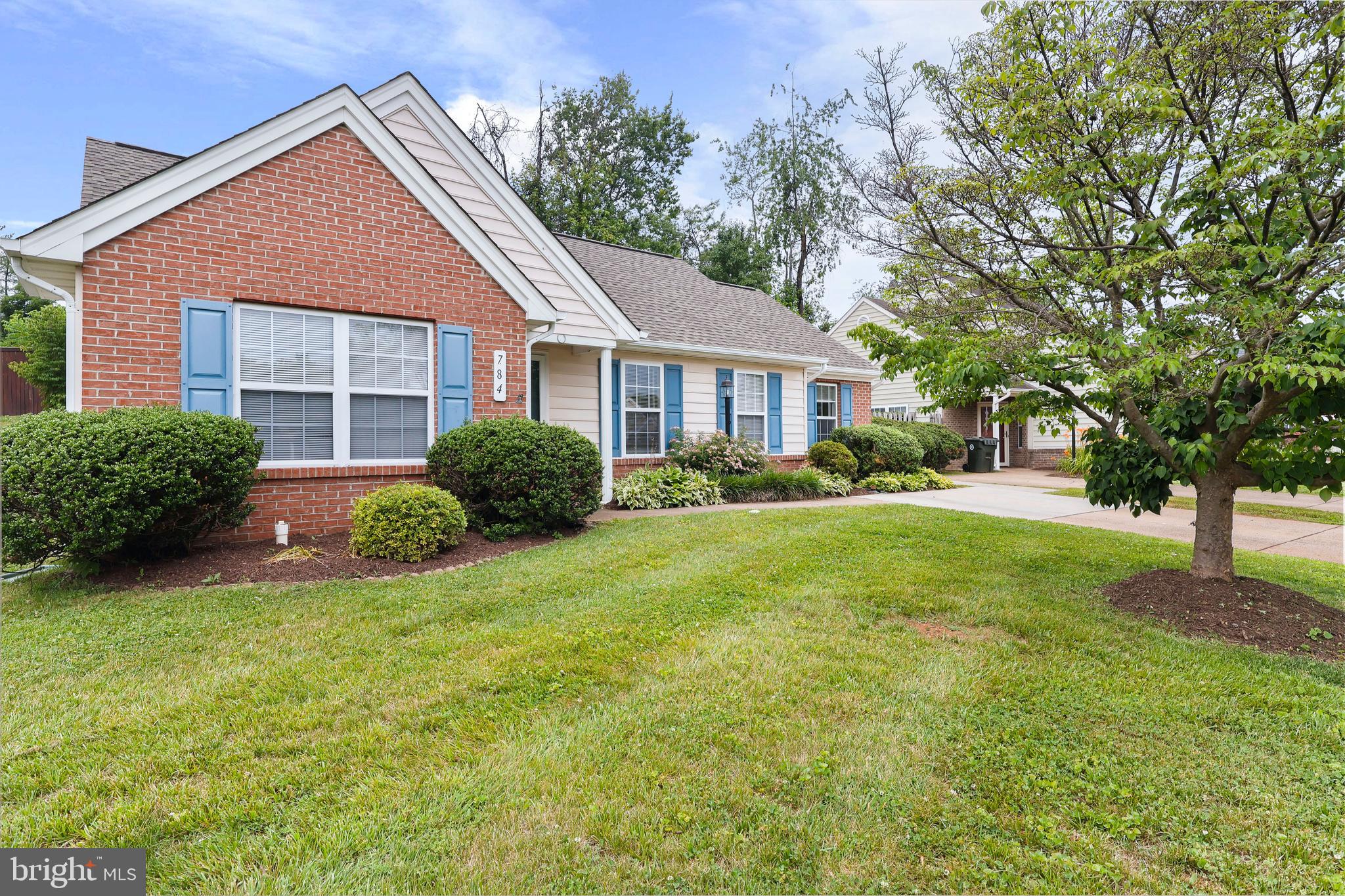 SOUTHRIDGE VILLAGE HOMES - Residential