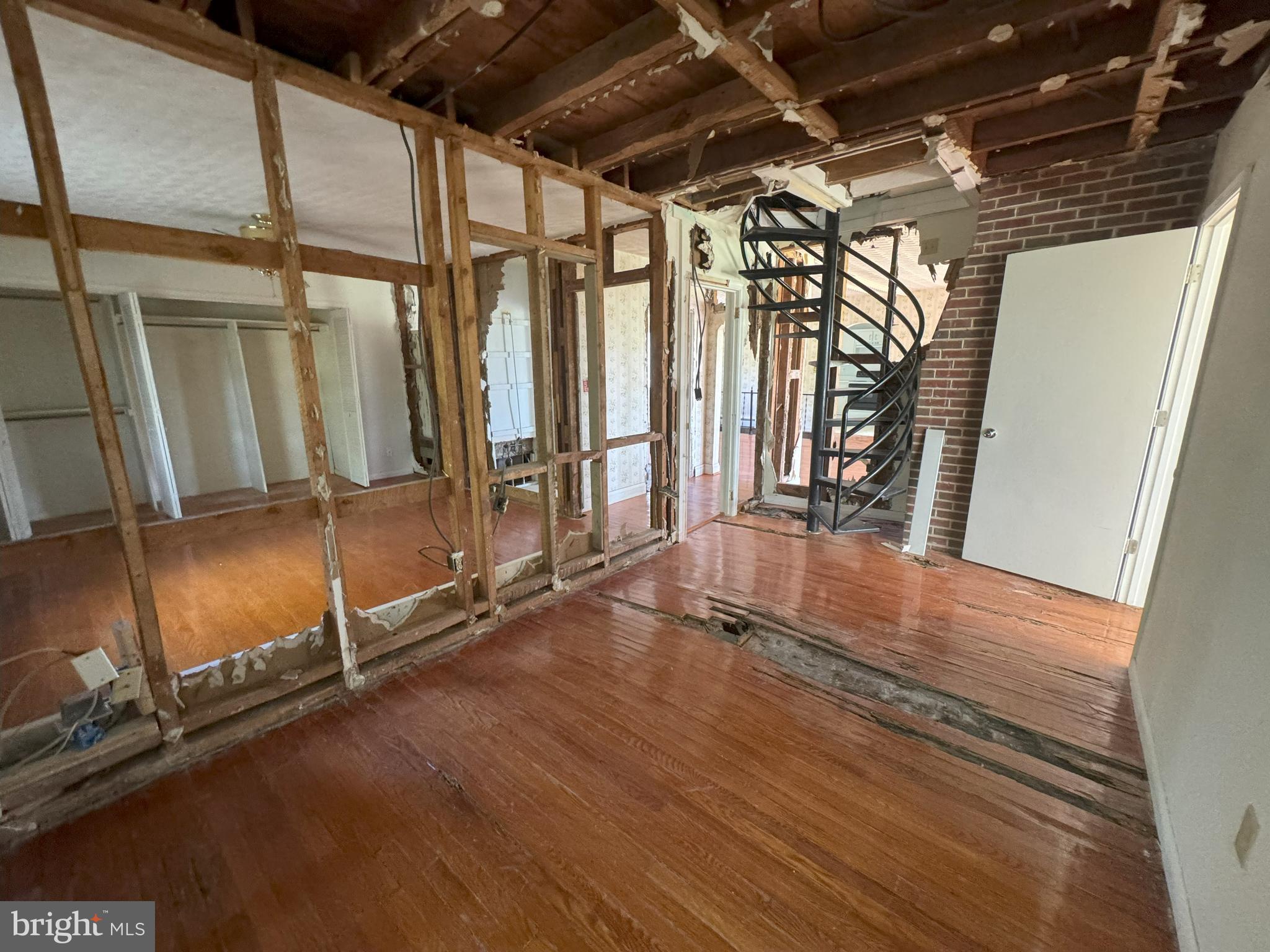 HILLSBORO - Residential