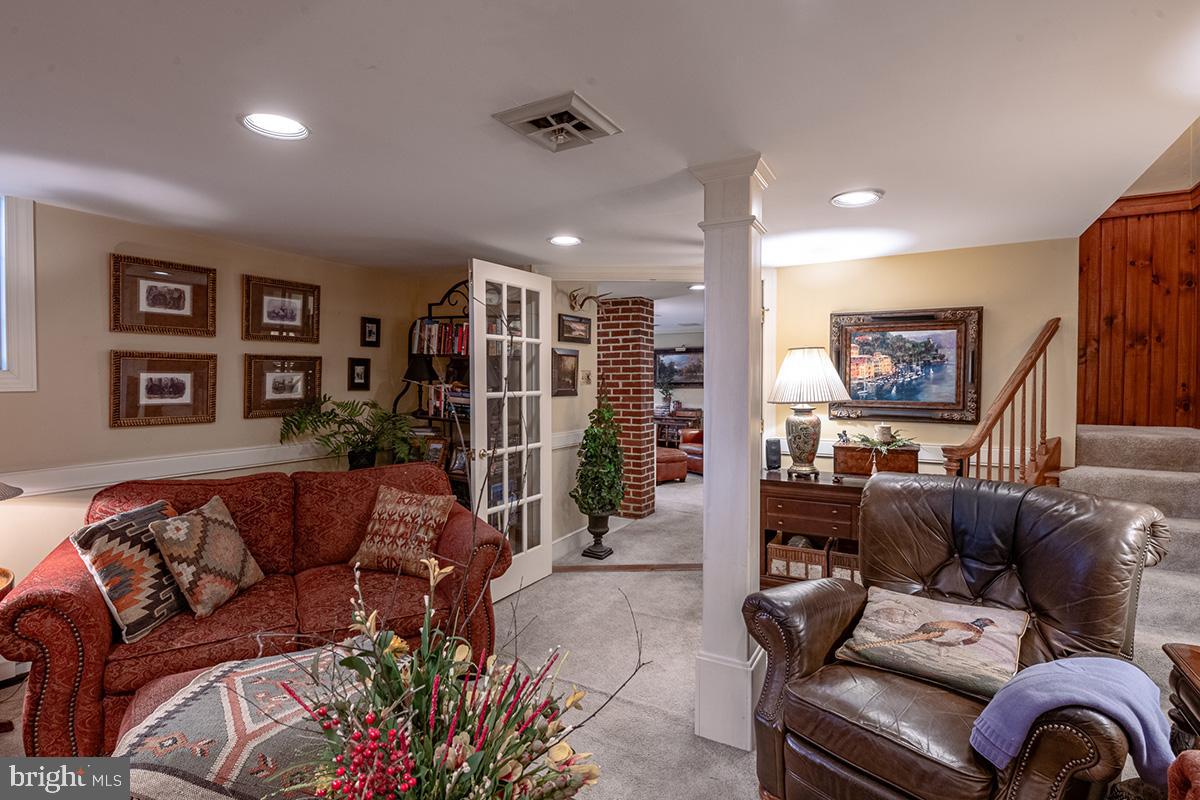 REIFFTON - Residential