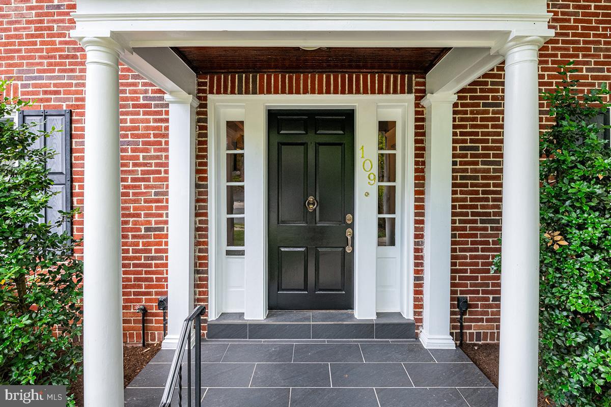 REIFFTON - Residential