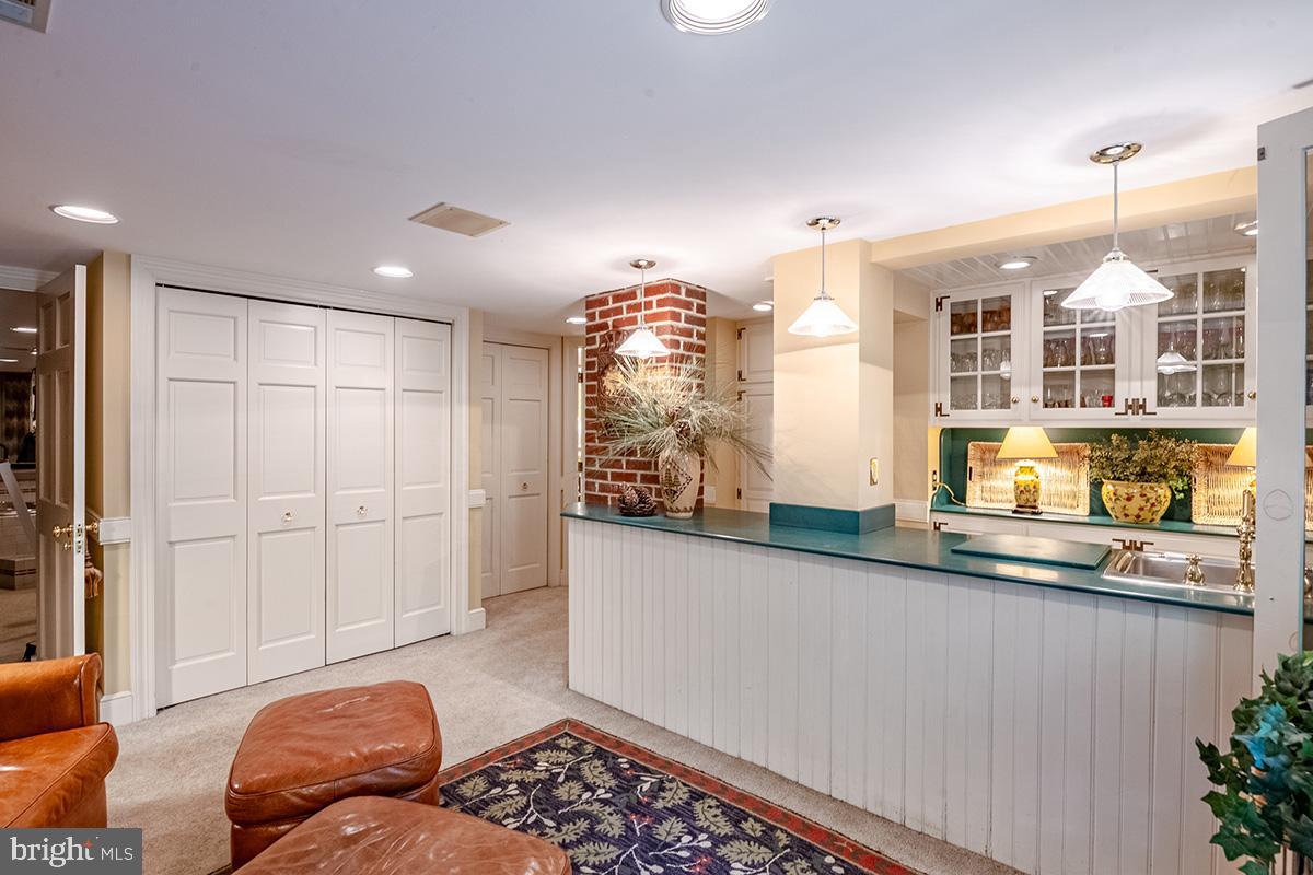 REIFFTON - Residential