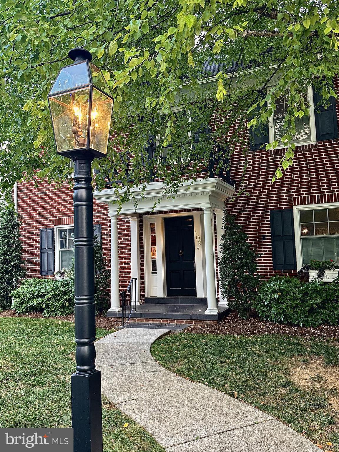 REIFFTON - Residential
