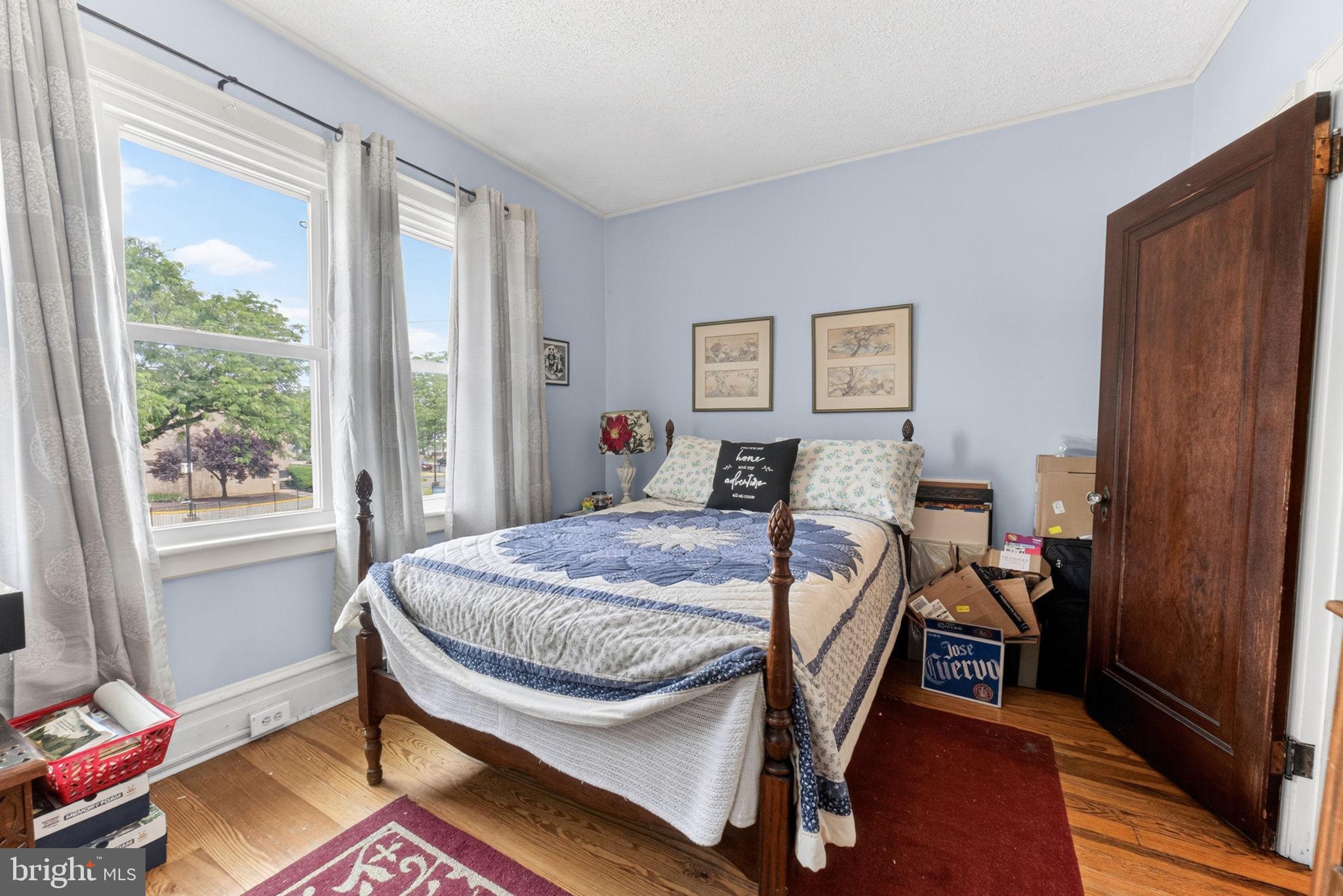 COLLEGE HEIGHTS - Residential