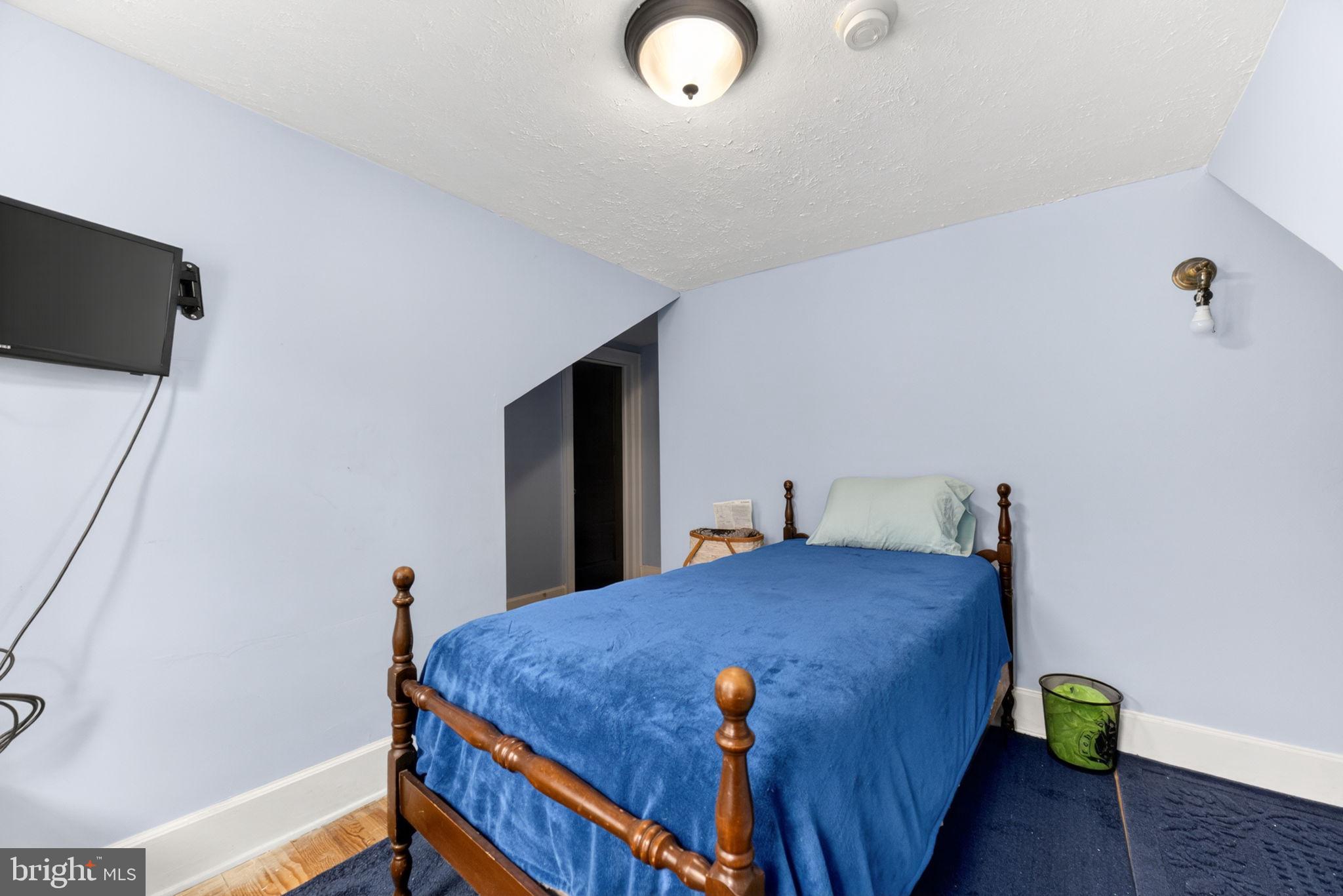 COLLEGE HEIGHTS - Residential