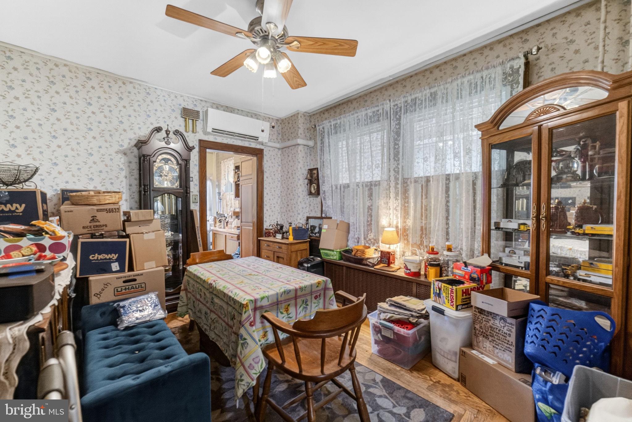 COLLEGE HEIGHTS - Residential