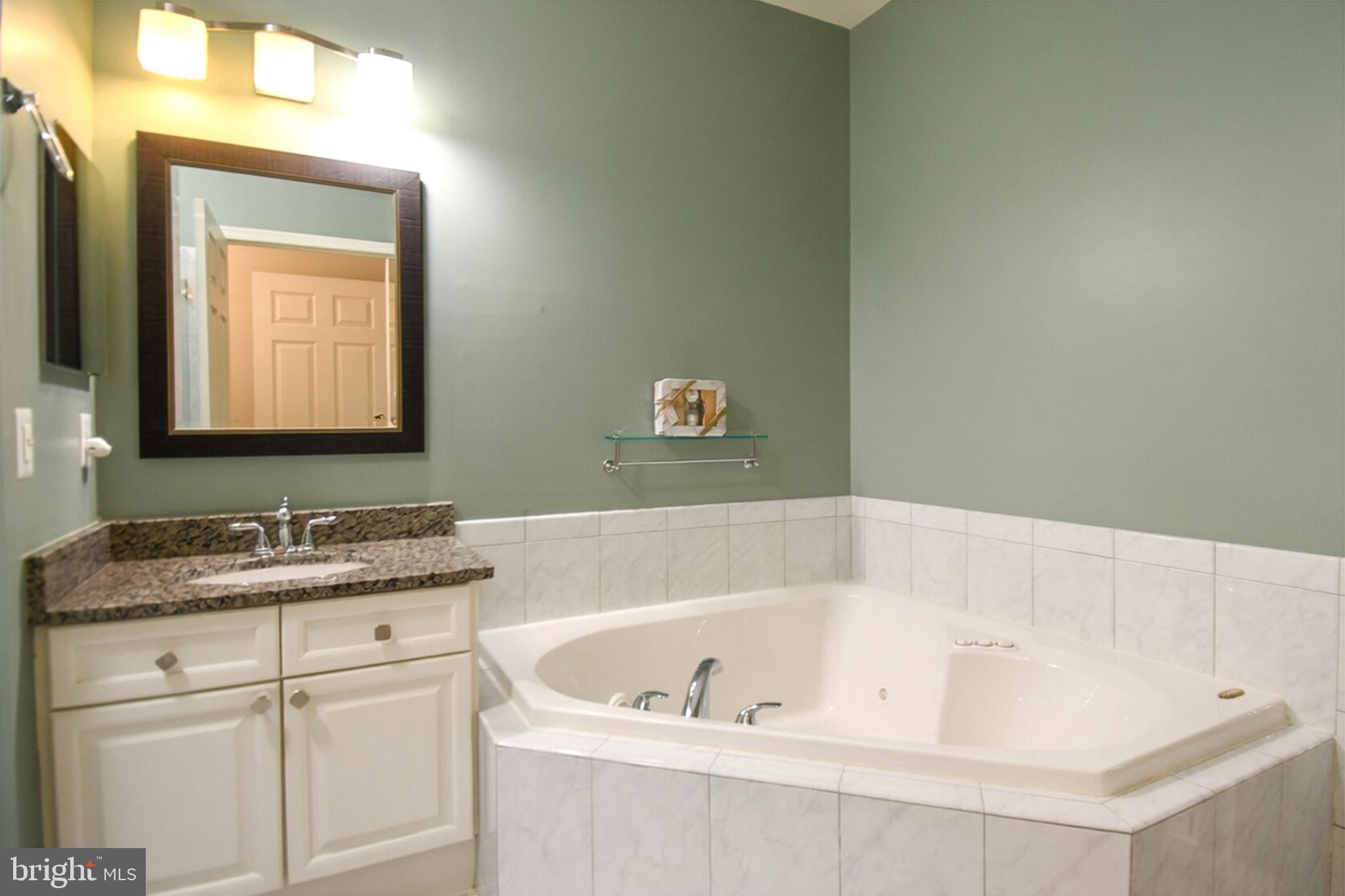WESTBRIAR PLAZA - Residential