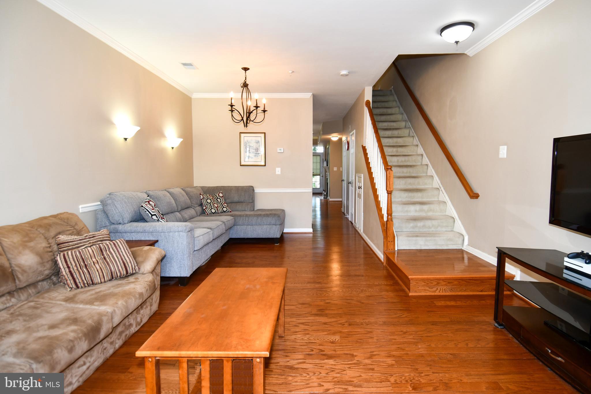 WESTBRIAR PLAZA - Residential