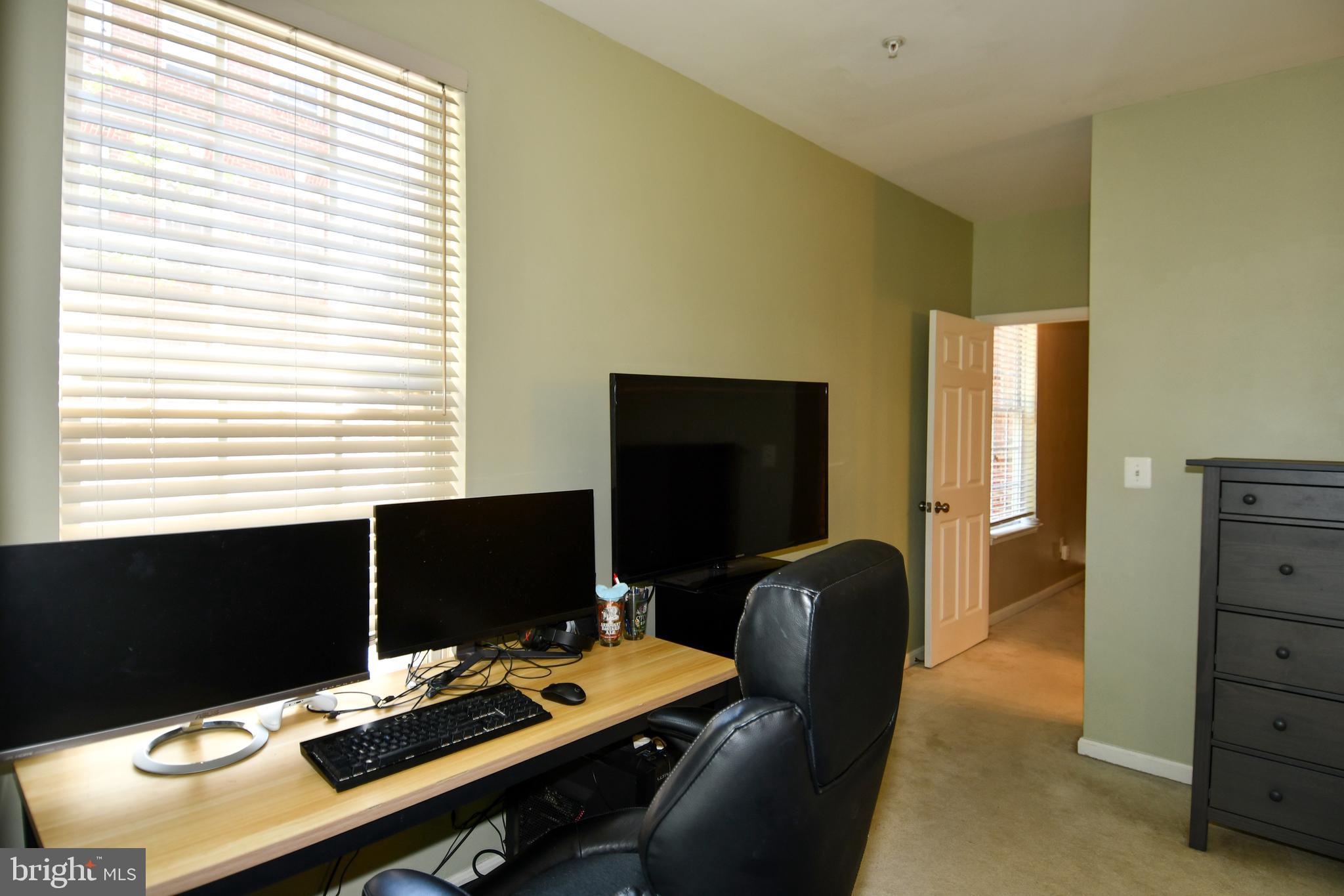WESTBRIAR PLAZA - Residential