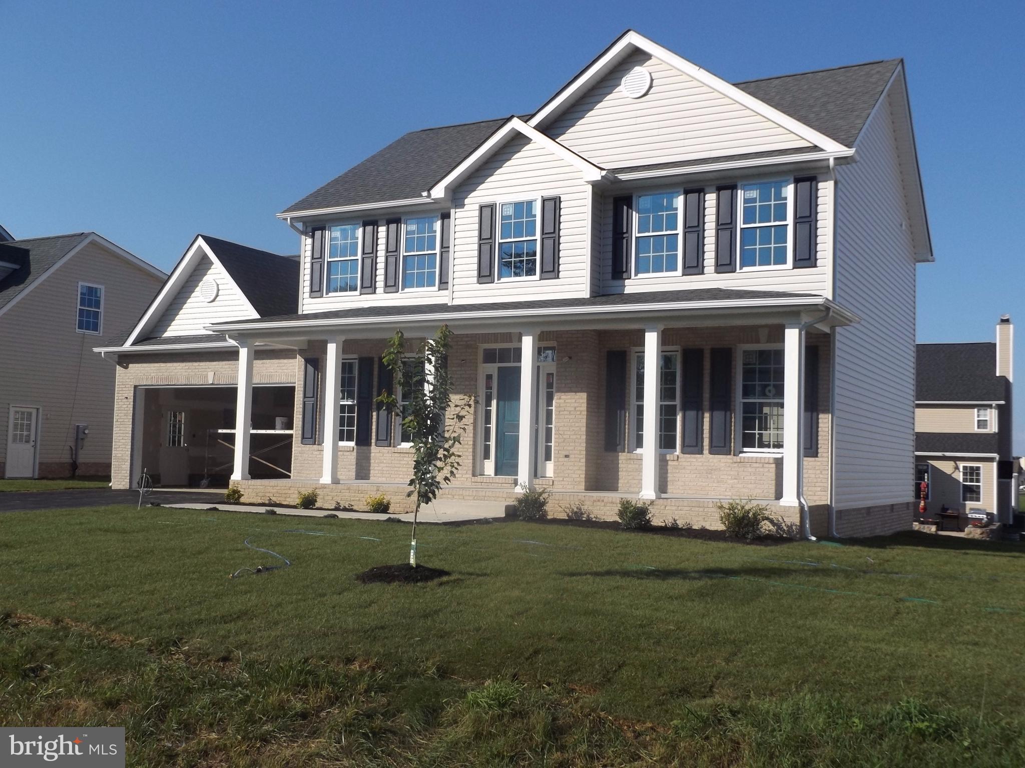 This 4 bedroom 2 1/2 bath home is located in the well maintained and sought out Webber Springs subdivision. It features hard wood floors and granite counter top. Come see this well constructed home today!