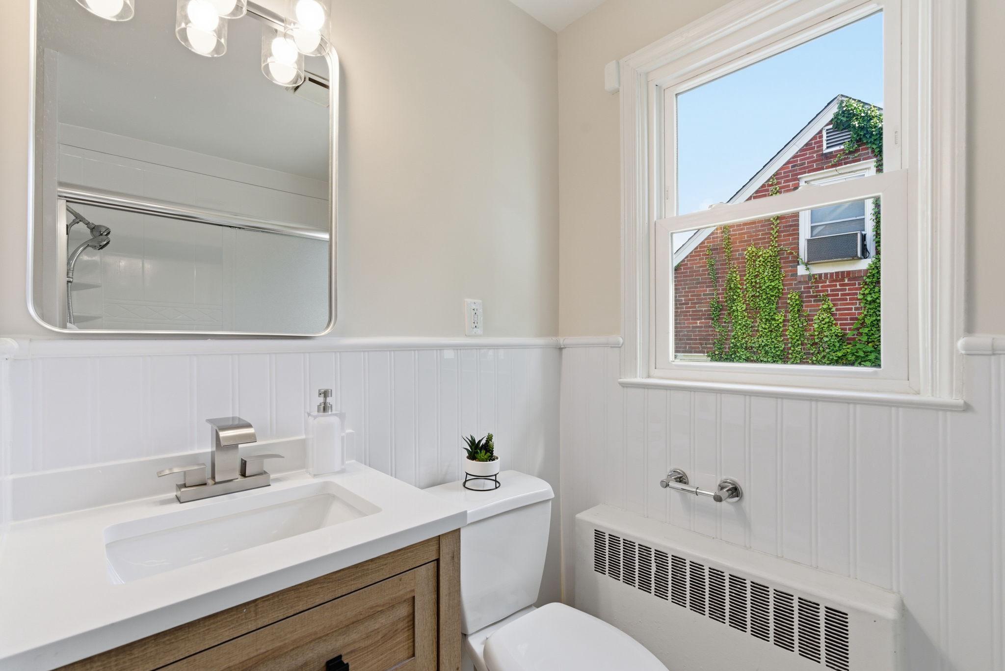 COLONIAL GARDENS - Residential