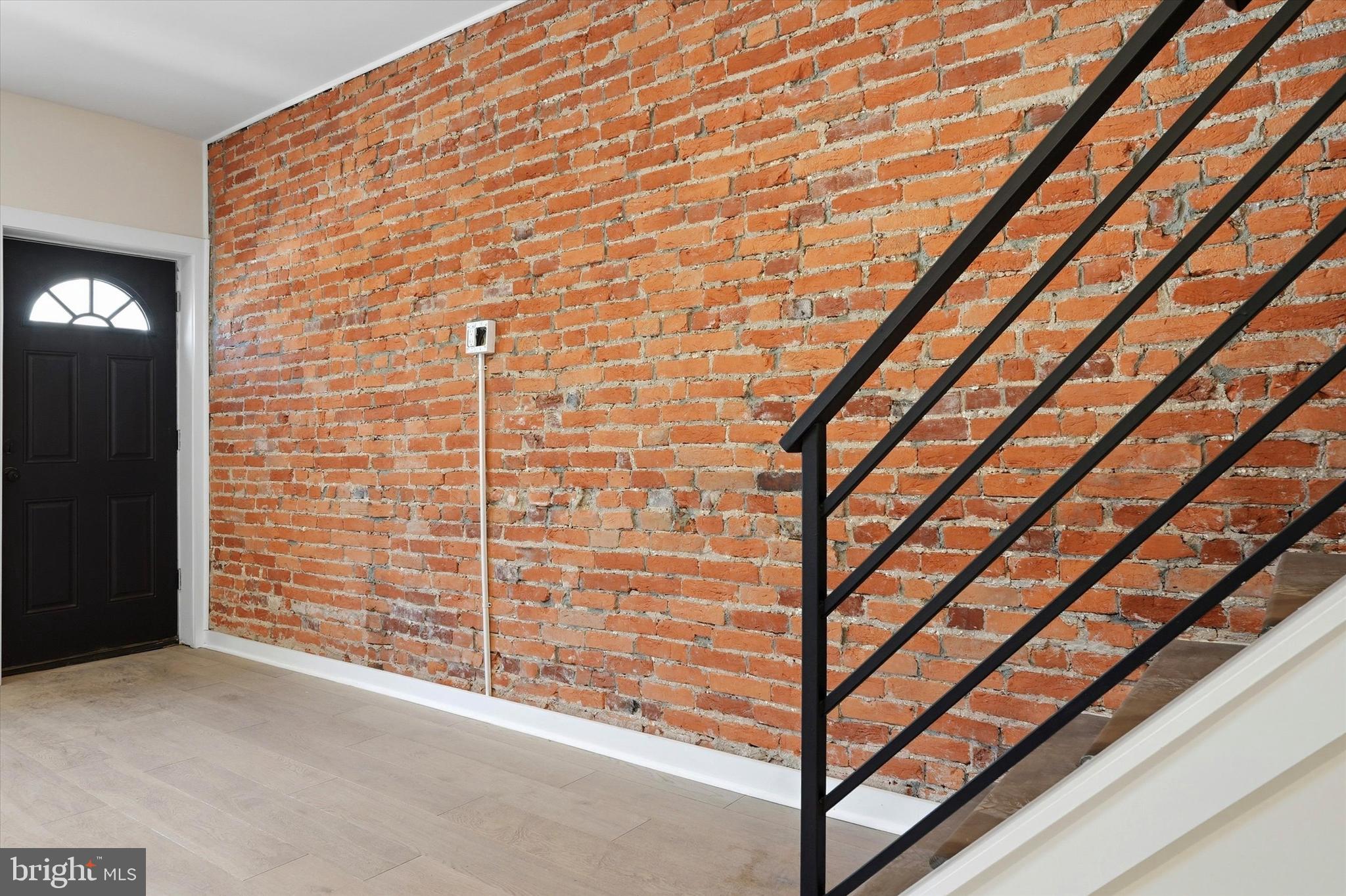 POINT BREEZE - Residential