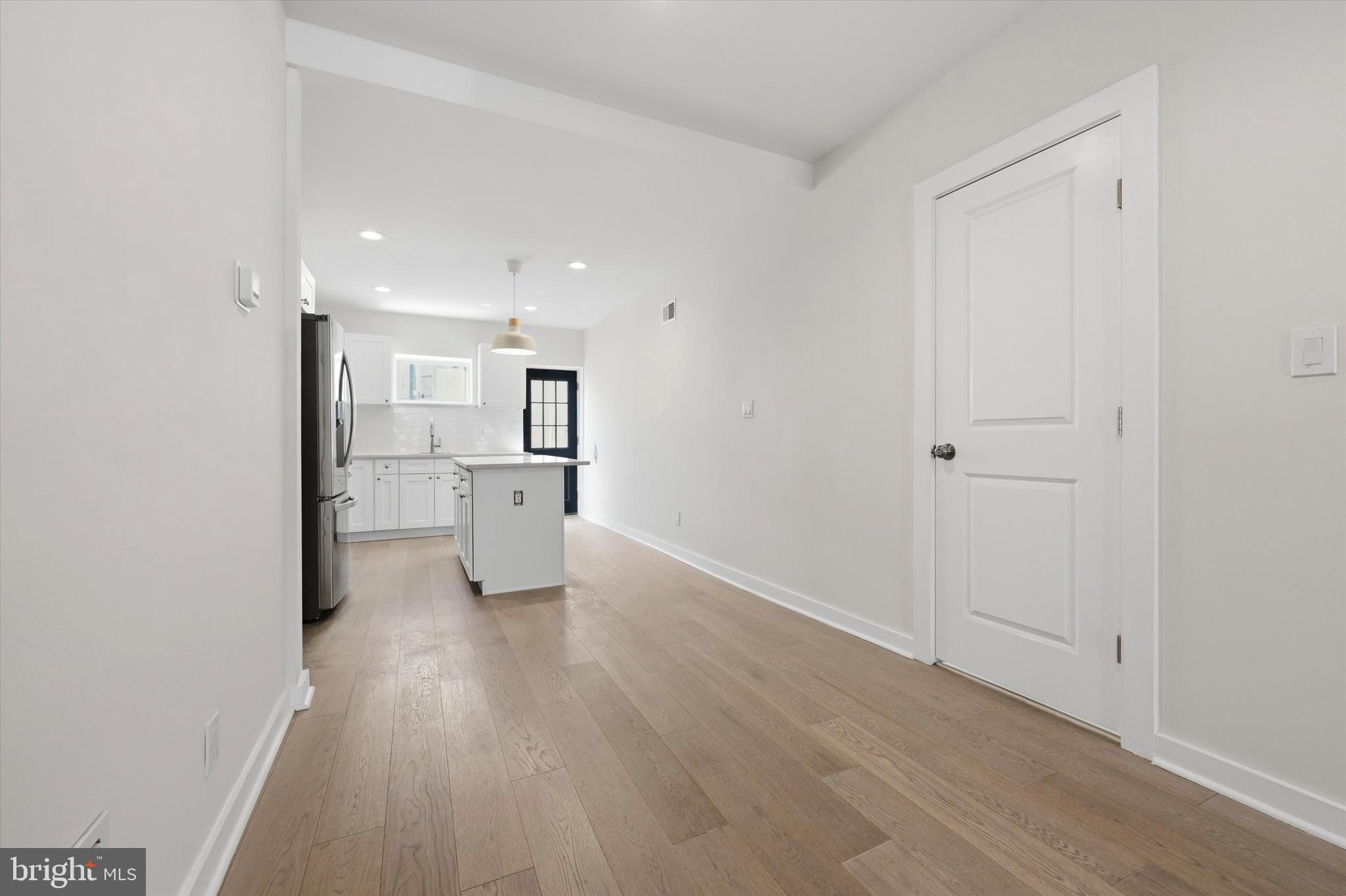 POINT BREEZE - Residential