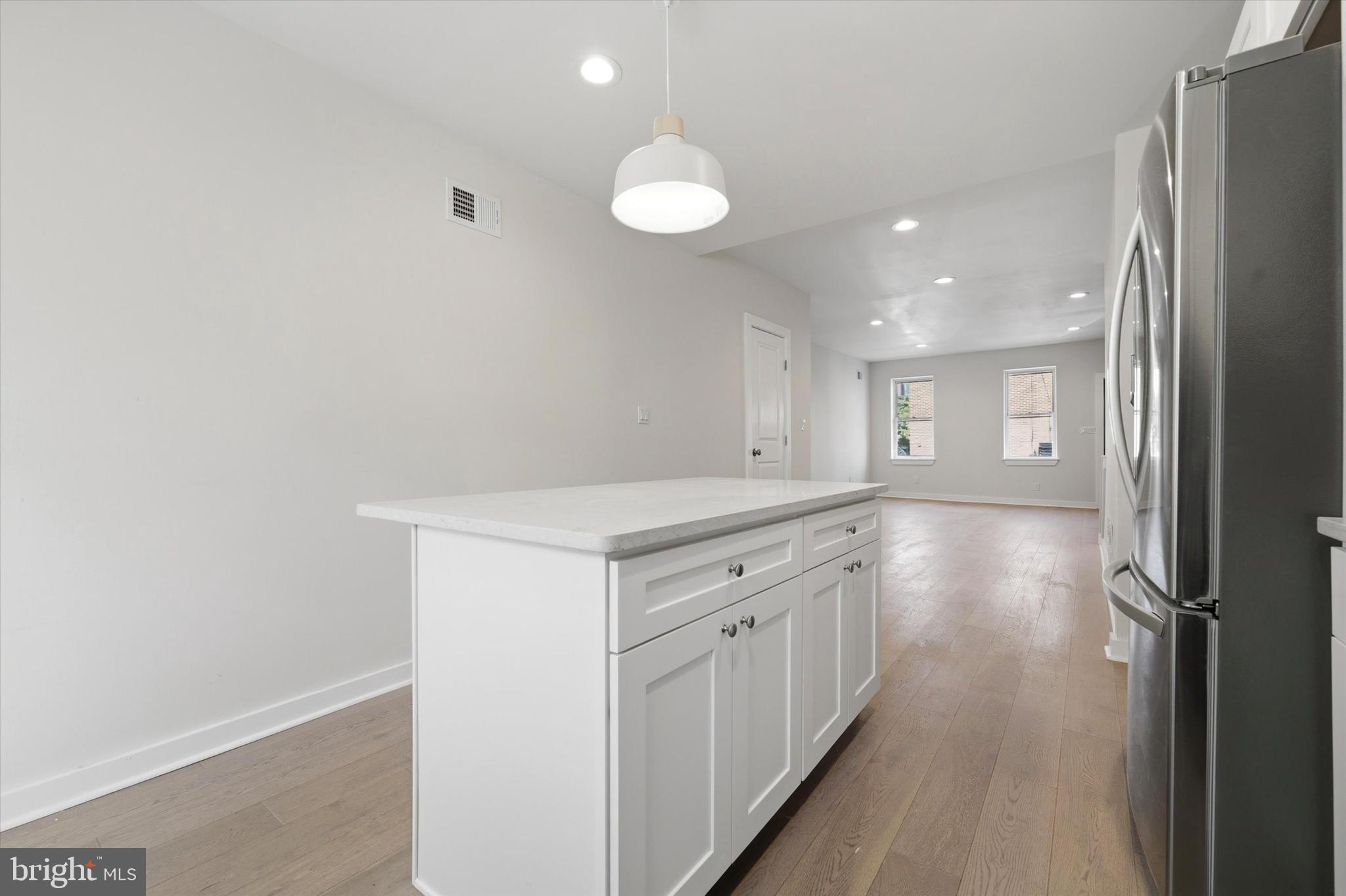 POINT BREEZE - Residential