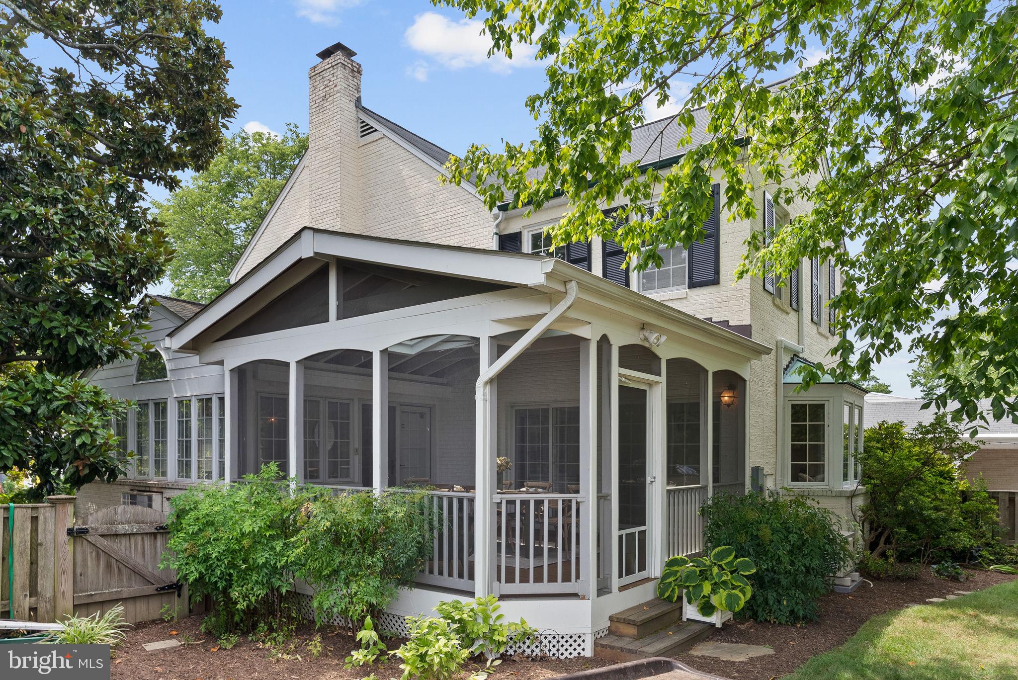 GEORGE WASHINGTON PARK - Residential