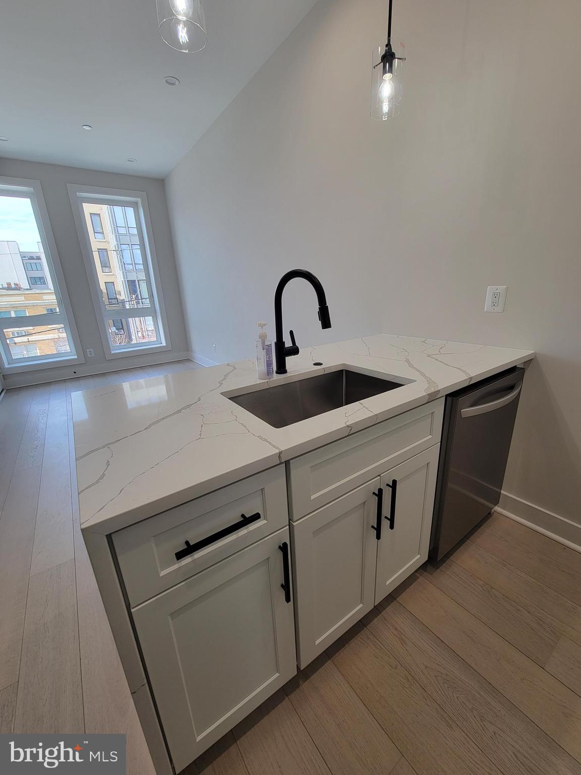 PETWORTH - Residential Lease