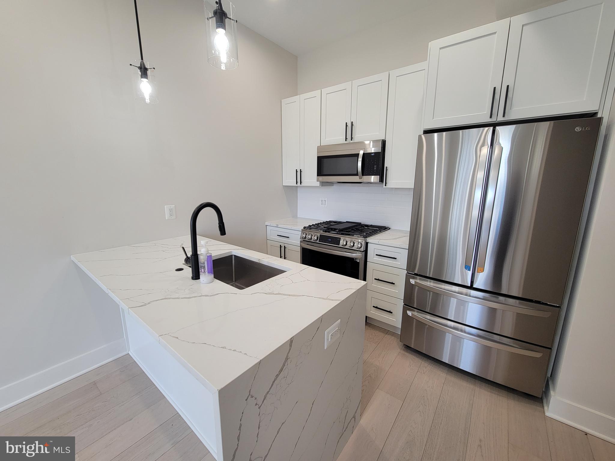 PETWORTH - Residential Lease