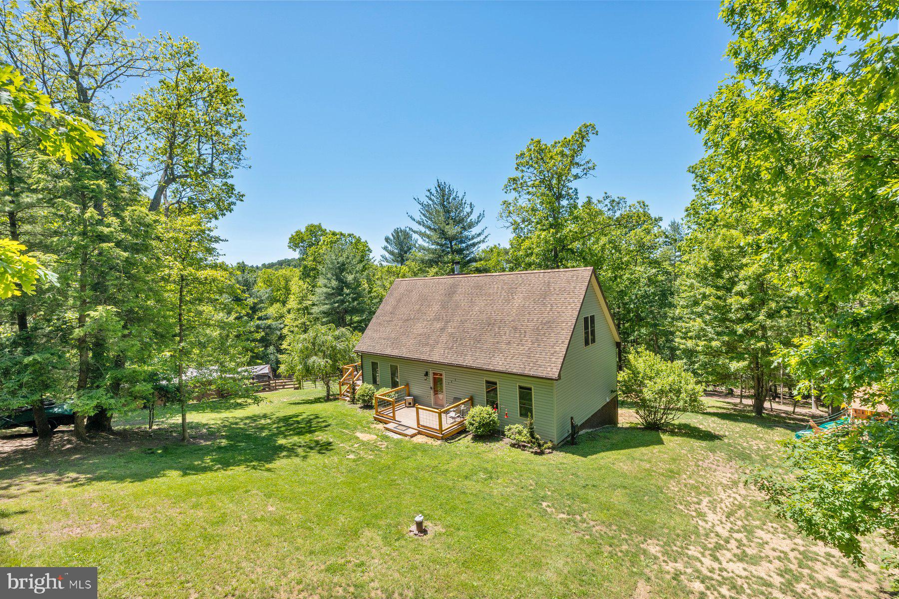 CHESTNUT GROVE - Residential