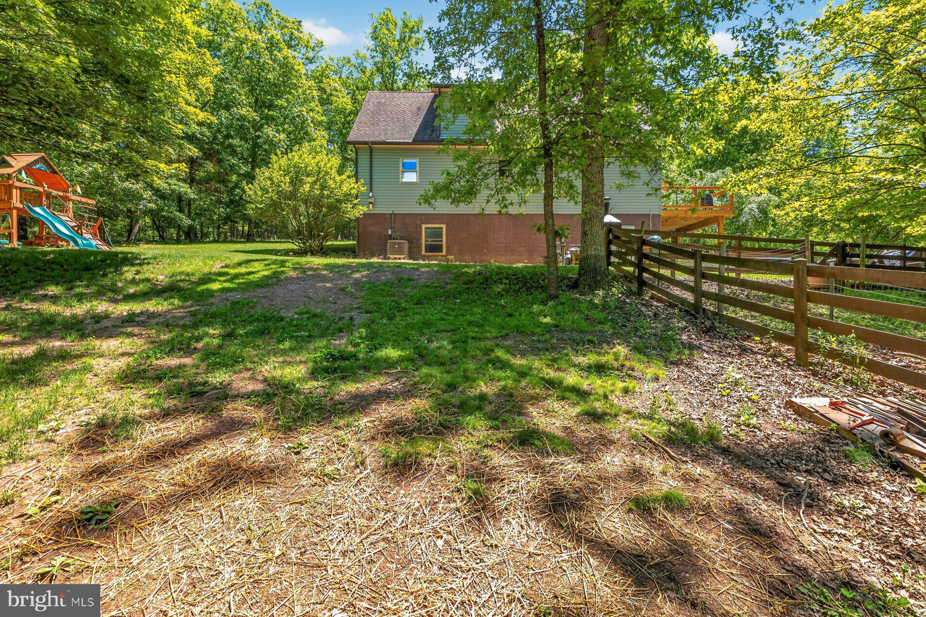 CHESTNUT GROVE - Residential