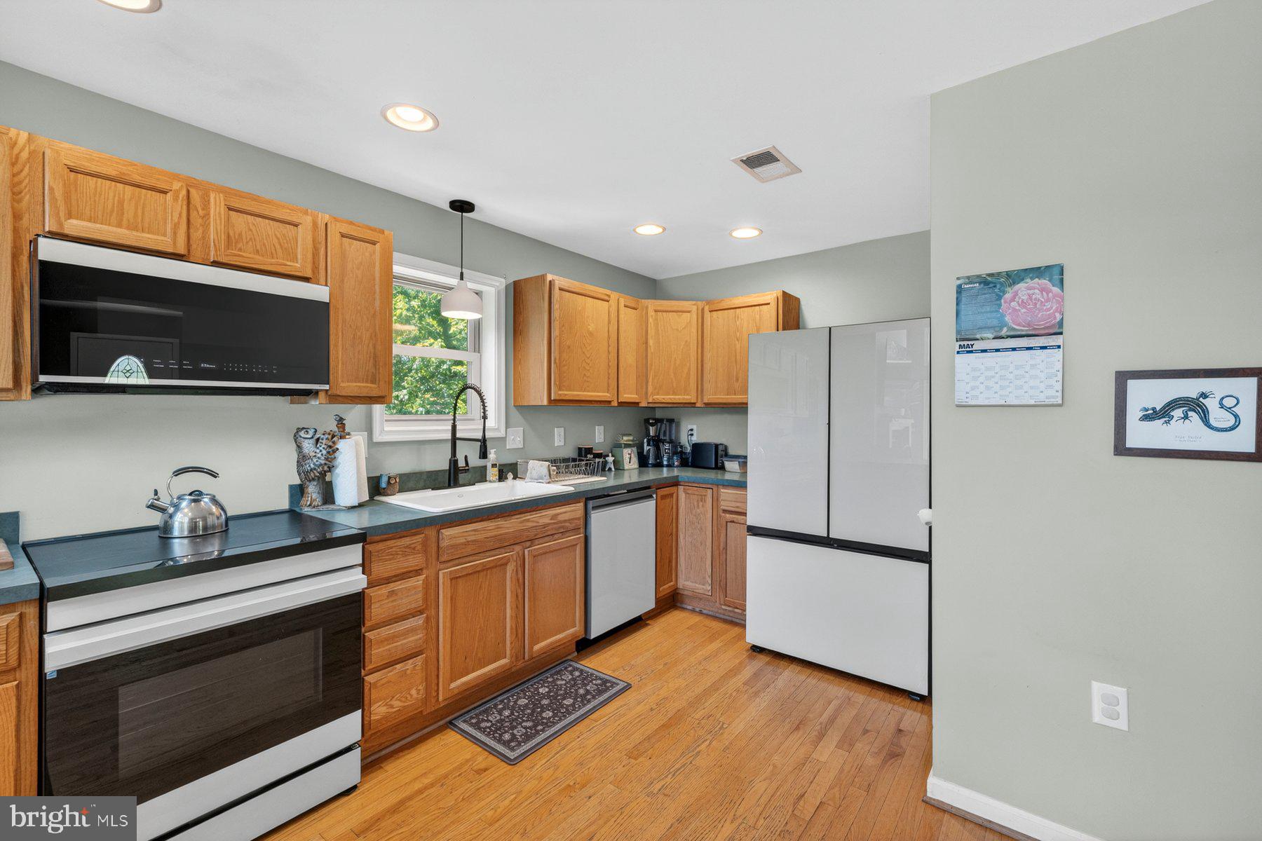 CHESTNUT GROVE - Residential