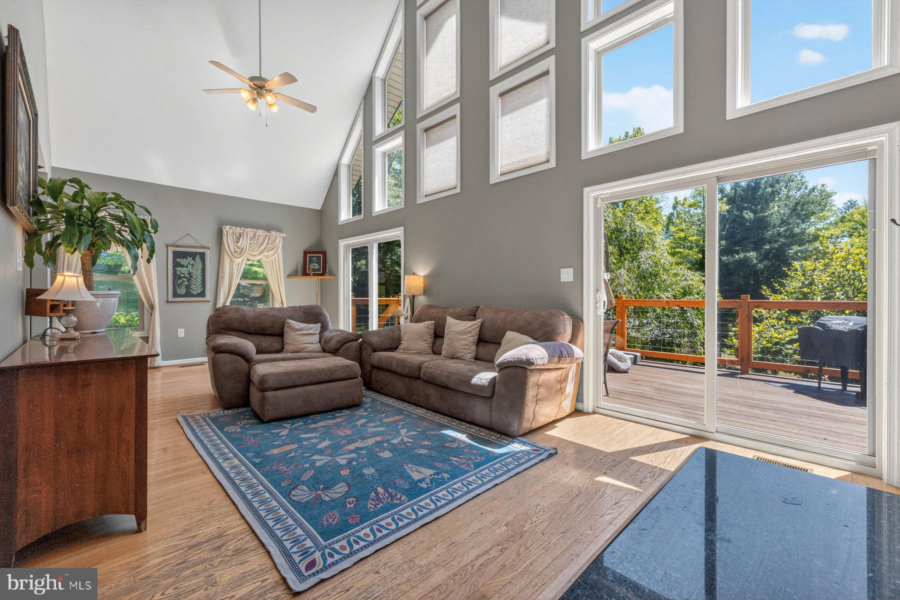 CHESTNUT GROVE - Residential