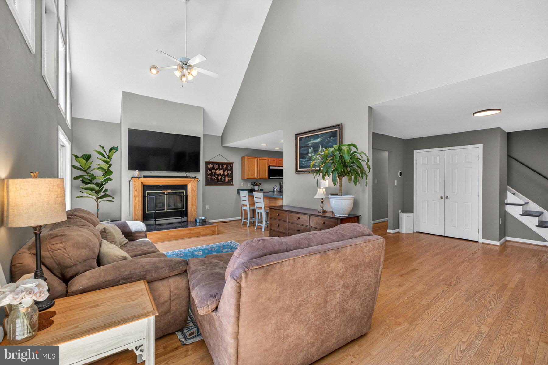 CHESTNUT GROVE - Residential