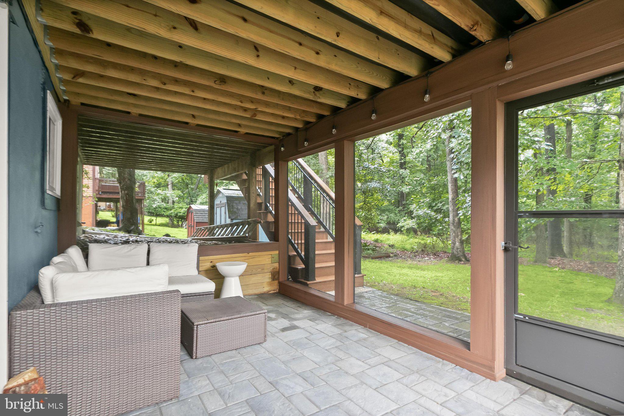 VILLAGE OF OAKLAND MILLS - Residential
