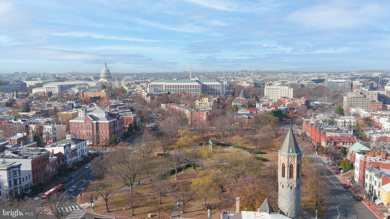 CAPITOL HILL - Commercial Sale