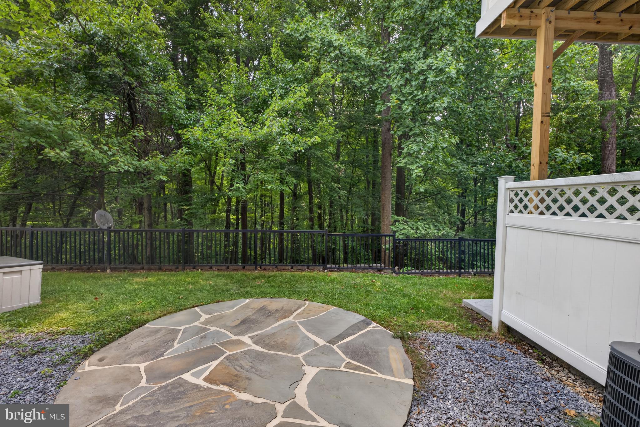 MAGRUDERS OVERLOOK - Residential