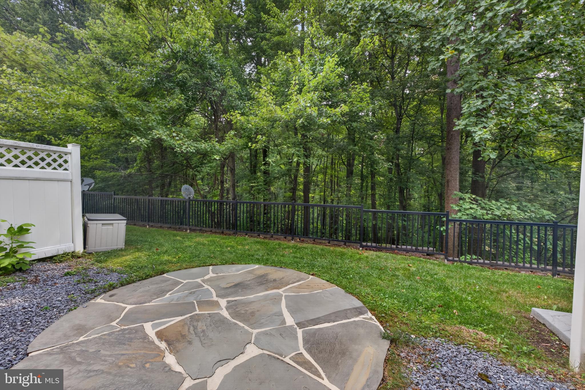 MAGRUDERS OVERLOOK - Residential